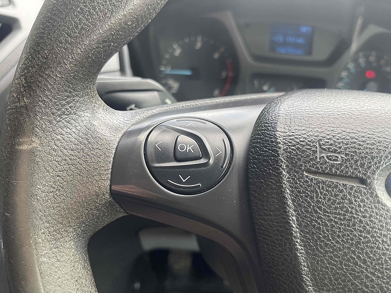 Ford 270 2.2 TDCI ECOnetic SWB L1 H1 PANEL VAN