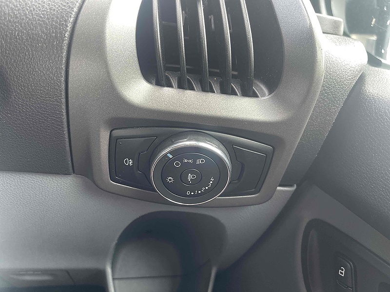 Ford 270 2.2 TDCI ECOnetic SWB L1 H1 PANEL VAN