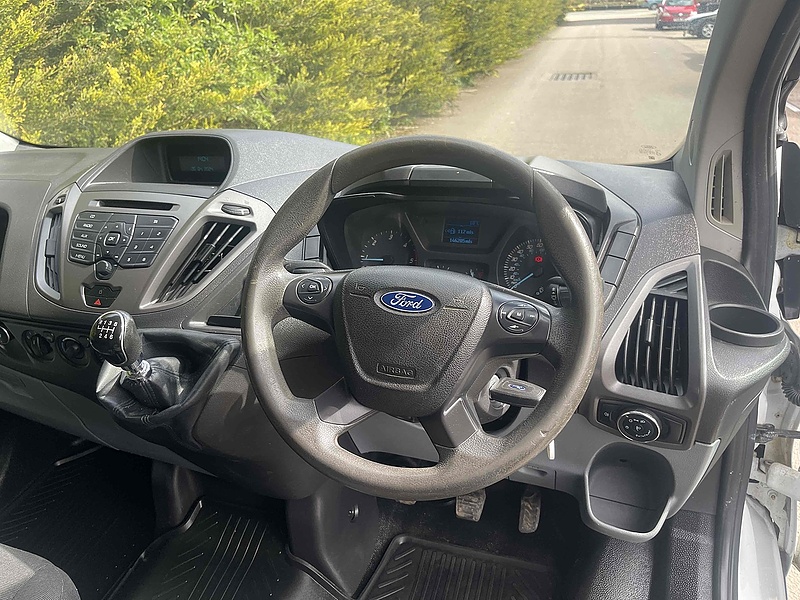 Ford 270 2.2 TDCI ECOnetic SWB L1 H1 PANEL VAN