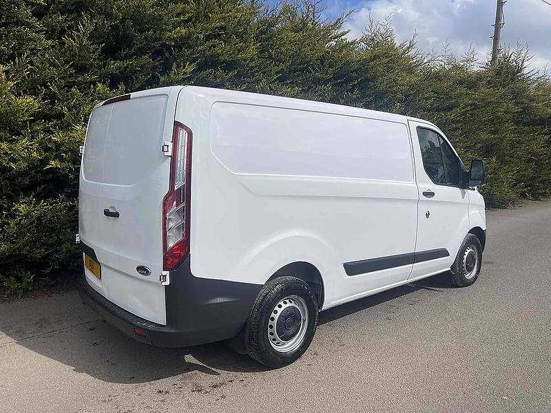 Ford 270 2.2 TDCI ECOnetic SWB L1 H1 PANEL VAN