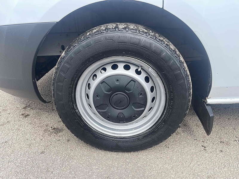 Ford 270 2.2 TDCI ECOnetic SWB L1 H1 PANEL VAN