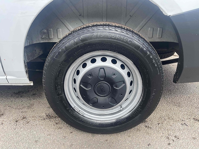 Ford 270 2.2 TDCI ECOnetic SWB L1 H1 PANEL VAN