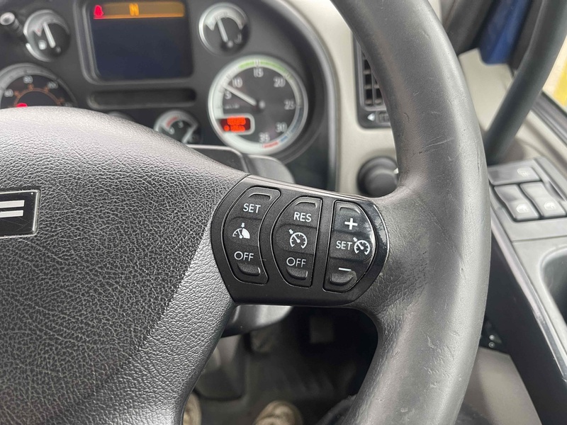 DAF LF 45.160 22ft BOX LORRY - TAIL LIFT - 7.5 TON