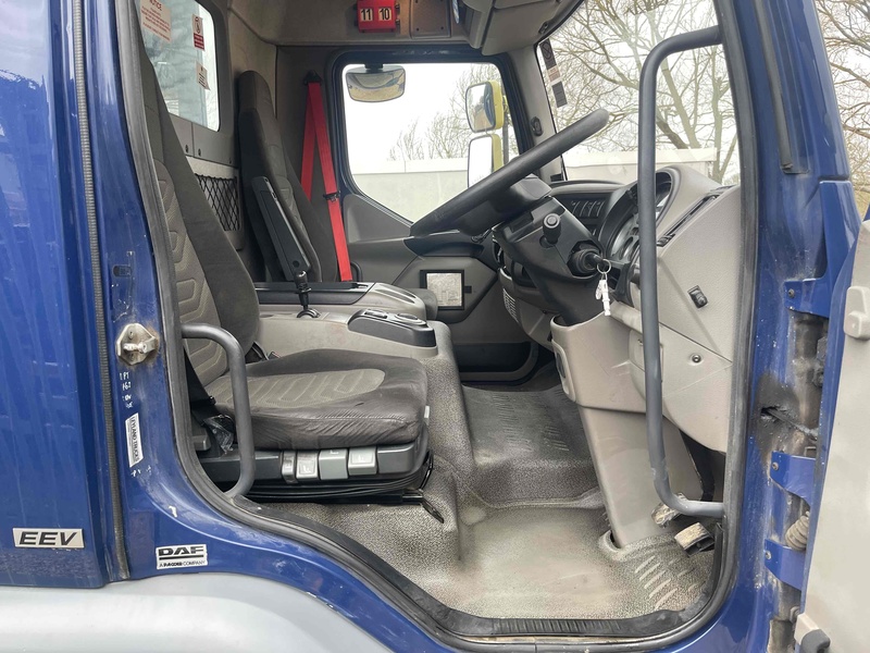 DAF LF 45.160 22ft BOX LORRY - TAIL LIFT - 7.5 TON
