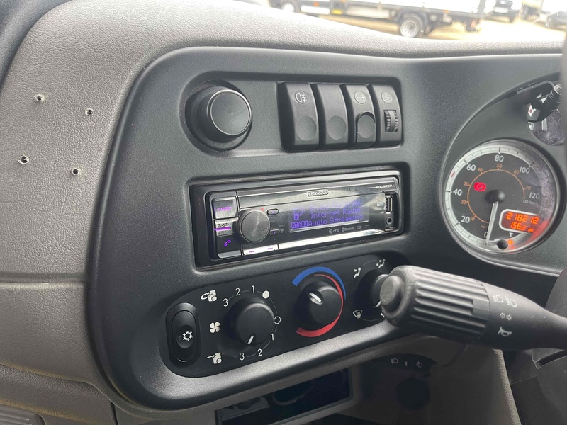 DAF LF 45.160 22ft BOX LORRY - TAIL LIFT - 7.5 TON