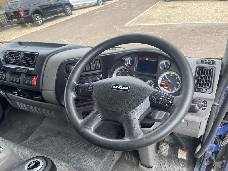 DAF LF 45.160 22ft BOX LORRY - TAIL LIFT - 7.5 TON