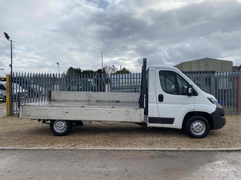 Peugeot 2.0 BlueHDi 335 L3 LWB Dropside Flatbed Truck