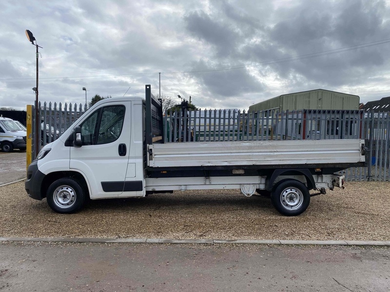Peugeot 2.0 BlueHDi 335 L3 LWB Dropside Flatbed Truck