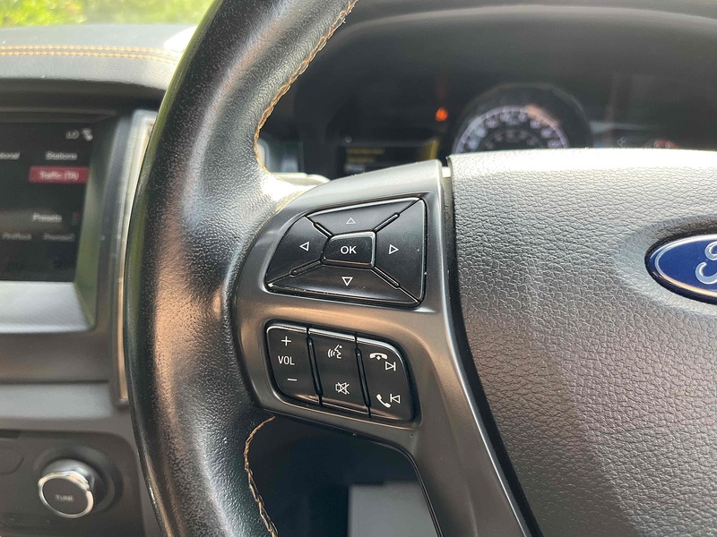 Ford 3.2 TDCi 197bhp Wildtrak 4x4 PICK UP TRUCK - CANNOPY