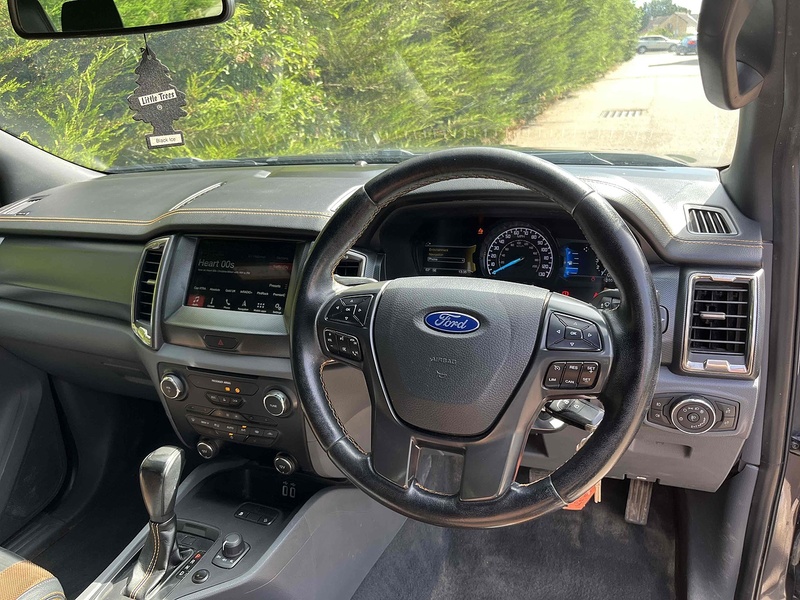 Ford 3.2 TDCi 197bhp Wildtrak 4x4 PICK UP TRUCK - CANNOPY