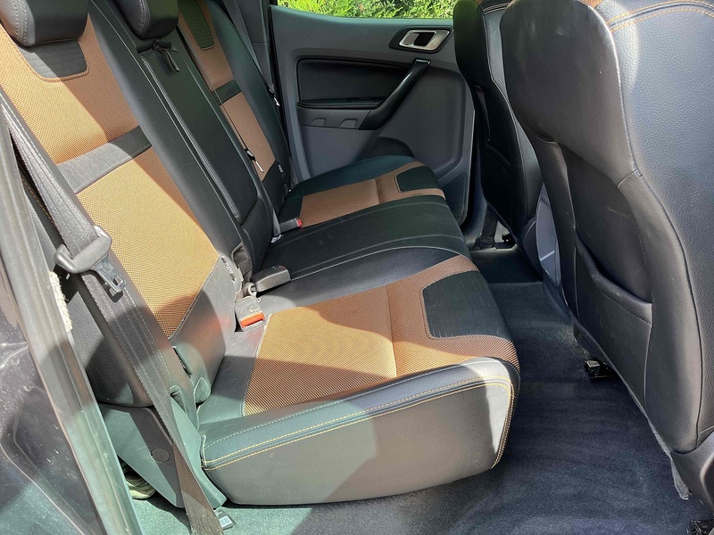 Ford 3.2 TDCi 197bhp Wildtrak 4x4 PICK UP TRUCK - CANNOPY