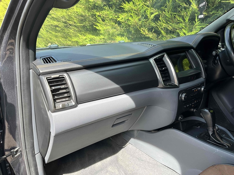 Ford 3.2 TDCi 197bhp Wildtrak 4x4 PICK UP TRUCK - CANNOPY