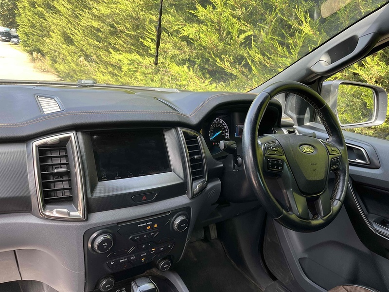 Ford 3.2 TDCi 197bhp Wildtrak 4x4 PICK UP TRUCK - CANNOPY