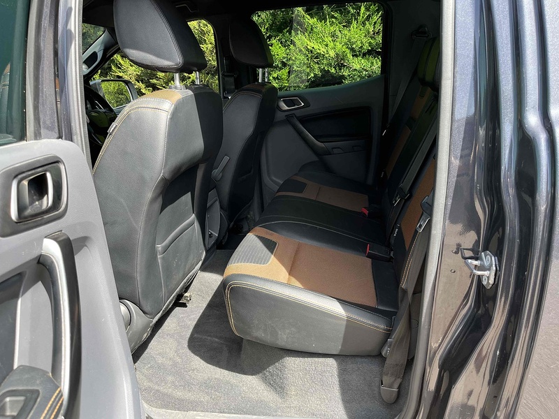 Ford 3.2 TDCi 197bhp Wildtrak 4x4 PICK UP TRUCK - CANNOPY