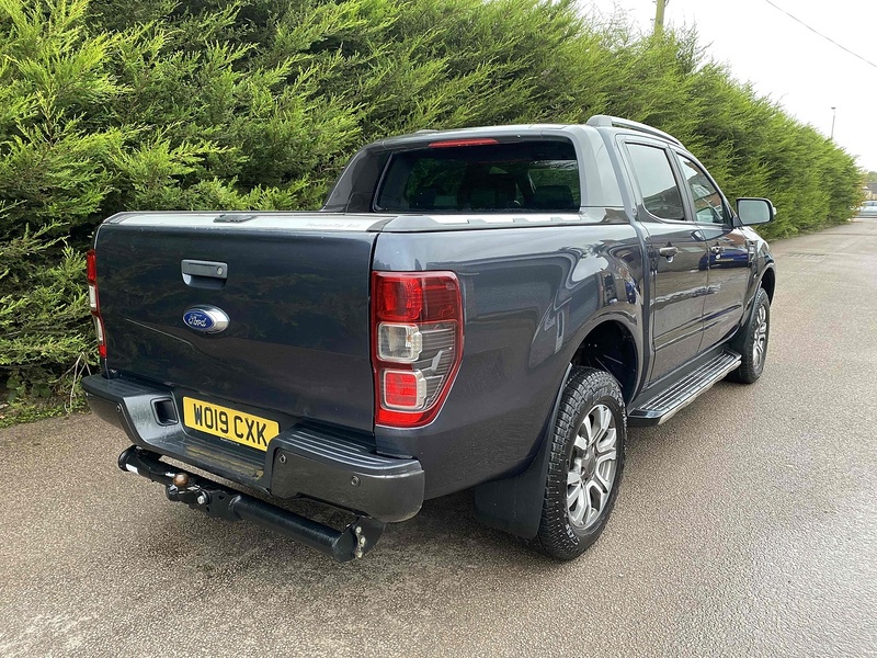 Ford 3.2 TDCi 197bhp Wildtrak 4x4 PICK UP TRUCK - CANNOPY