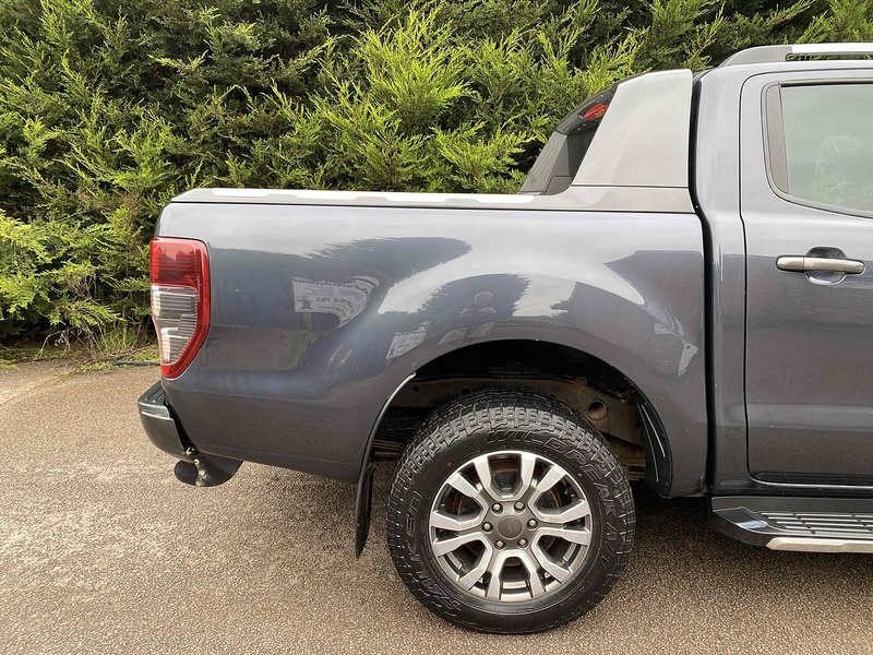Ford 3.2 TDCi 197bhp Wildtrak 4x4 PICK UP TRUCK - CANNOPY
