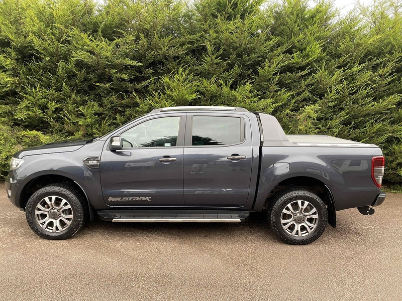 Ford 3.2 TDCi 197bhp Wildtrak 4x4 PICK UP TRUCK - CANNOPY
