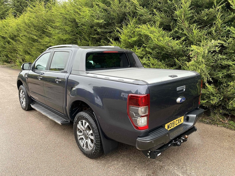 Ford 3.2 TDCi 197bhp Wildtrak 4x4 PICK UP TRUCK - CANNOPY