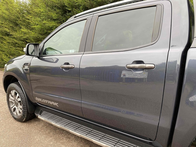 Ford 3.2 TDCi 197bhp Wildtrak 4x4 PICK UP TRUCK - CANNOPY