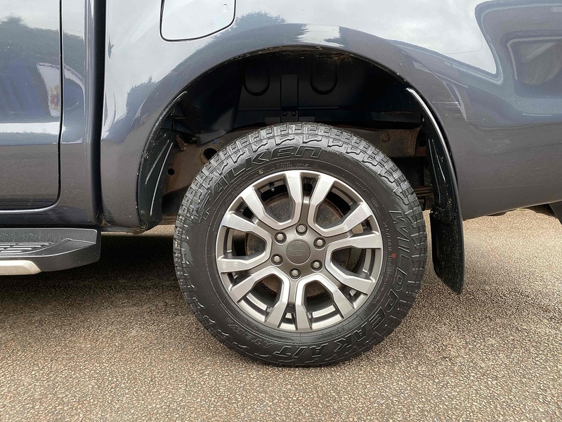Ford 3.2 TDCi 197bhp Wildtrak 4x4 PICK UP TRUCK - CANNOPY