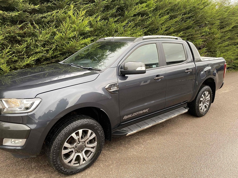 Ford 3.2 TDCi 197bhp Wildtrak 4x4 PICK UP TRUCK - CANNOPY
