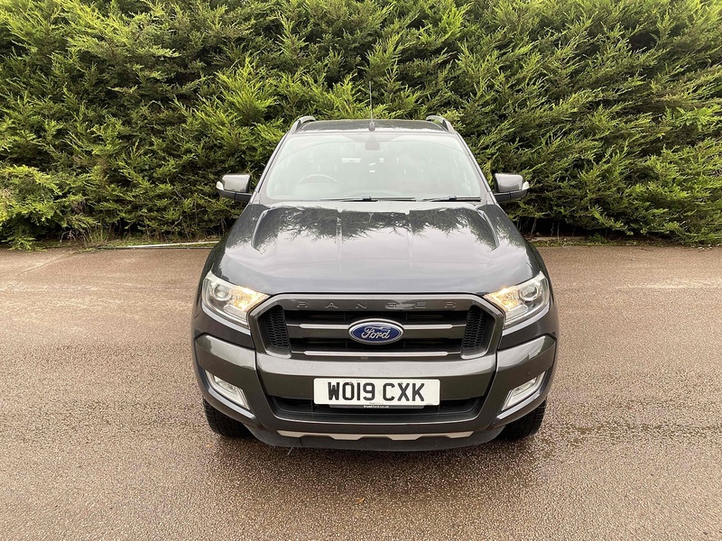 Ford 3.2 TDCi 197bhp Wildtrak 4x4 PICK UP TRUCK - CANNOPY