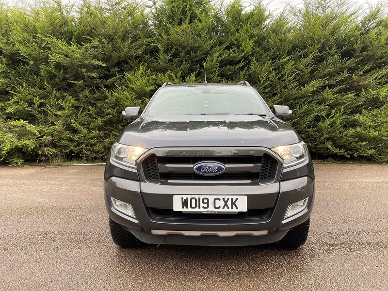 Ford 3.2 TDCi 197bhp Wildtrak 4x4 PICK UP TRUCK - CANNOPY