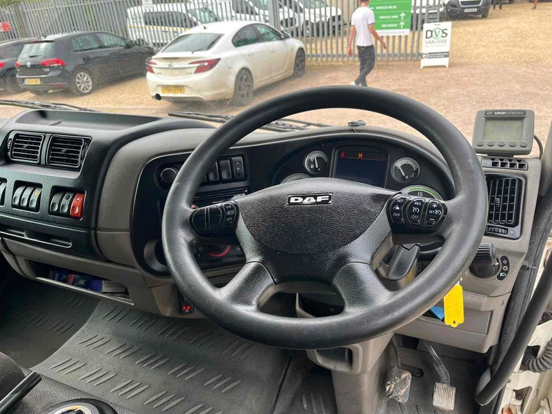 DAF DAF LF 45 180 12 Ton Box Canterlever Taillift Box  Automatic Diesel