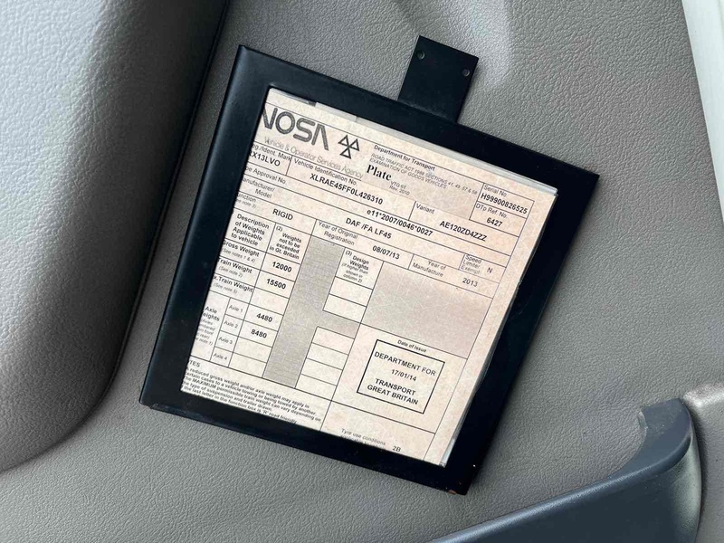 DAF DAF LF 45 180 12 Ton Box Canterlever Taillift Box  Automatic Diesel