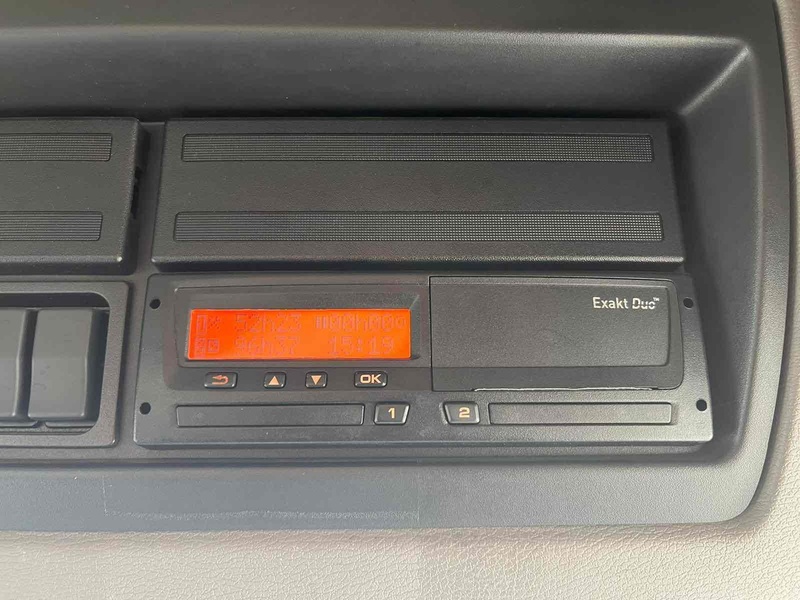 DAF DAF LF 45 180 12 Ton Box Canterlever Taillift Box  Automatic Diesel