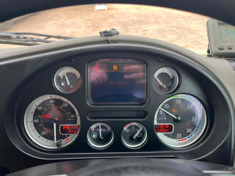 DAF DAF LF 45 180 12 Ton Box Canterlever Taillift Box  Automatic Diesel