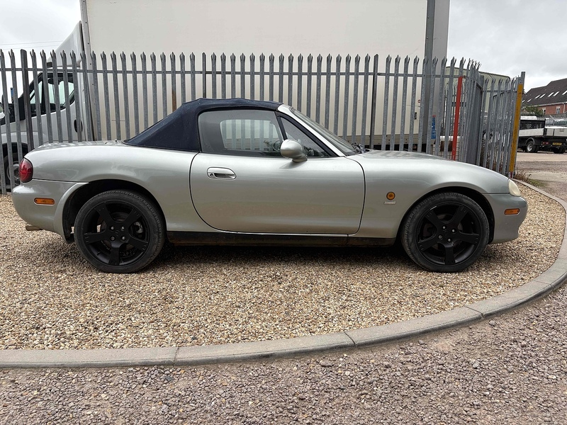 Mazda Nevada 1.8 CONVERTIBLE 1.8 2dr Convertible Manual Petrol