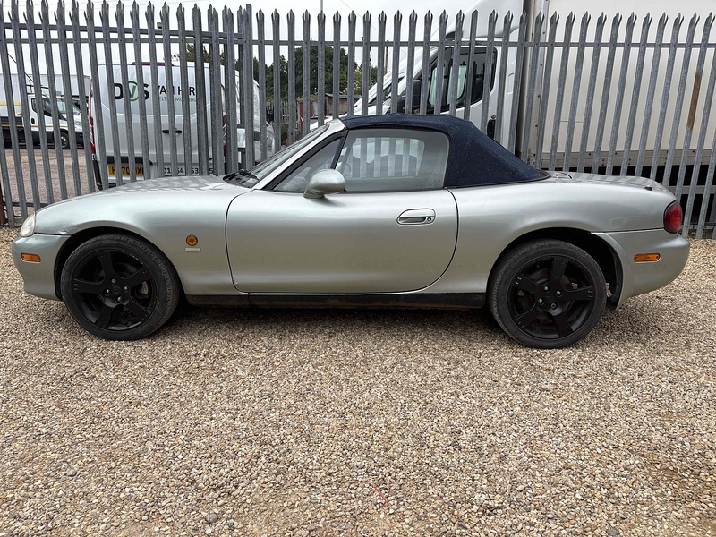 Mazda Nevada 1.8 CONVERTIBLE 1.8 2dr Convertible Manual Petrol