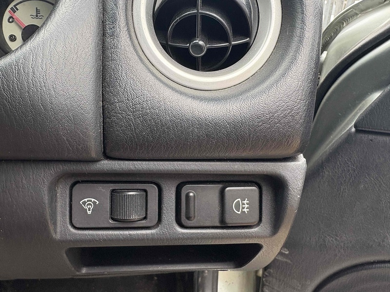 Mazda Nevada 1.8 CONVERTIBLE 1.8 2dr Convertible Manual Petrol