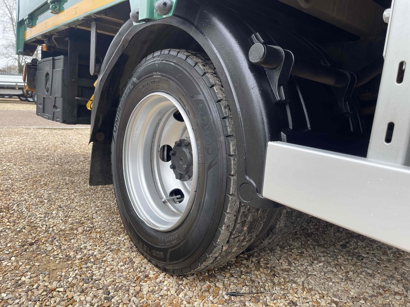 FUSO 7C15 34 ATLAS 57.3 CRANE 12FT DROPSIDE 7.5 TON 3.0 Dropside Crane Lorry Manual Diesel