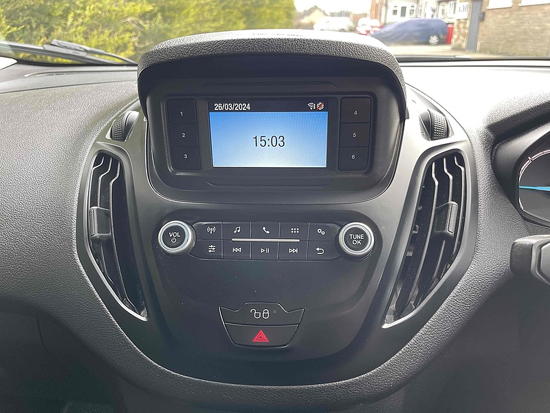 Ford 1.5 TDCi SWB PANEL VAN WHITE - EURO 6