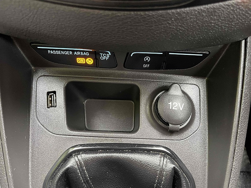 Ford 1.5 TDCi SWB PANEL VAN WHITE - EURO 6