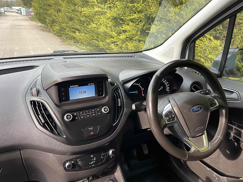 Ford 1.5 TDCi SWB PANEL VAN WHITE - EURO 6