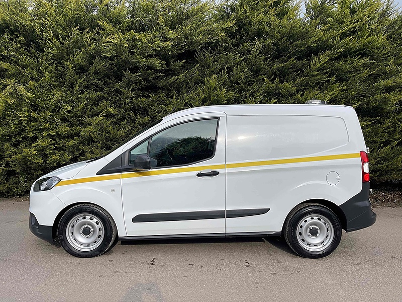 Ford 1.5 TDCi SWB PANEL VAN WHITE - EURO 6