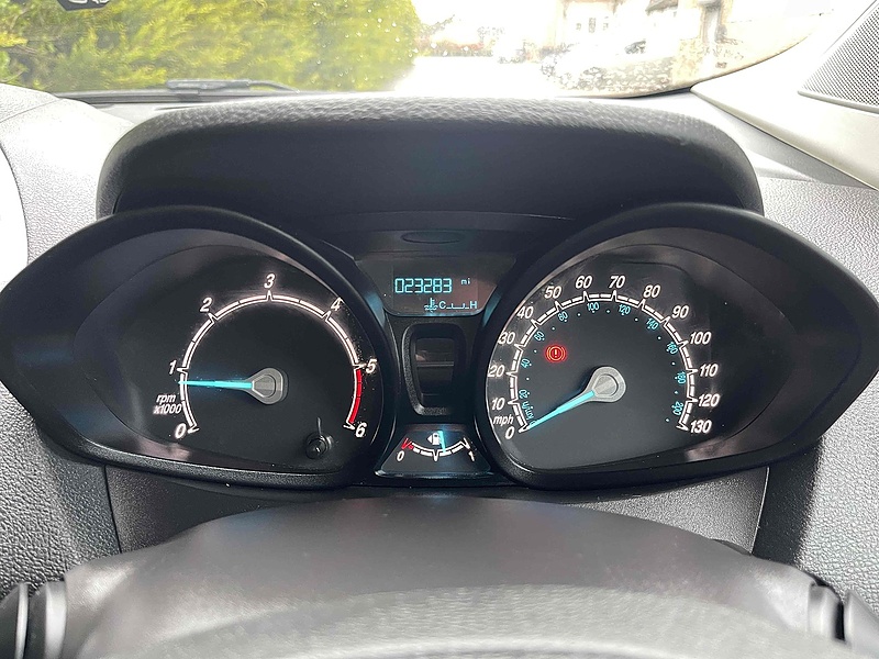 Ford 1.5LTDCi Trend SWB PANEL VAN WHITE - EURO 6