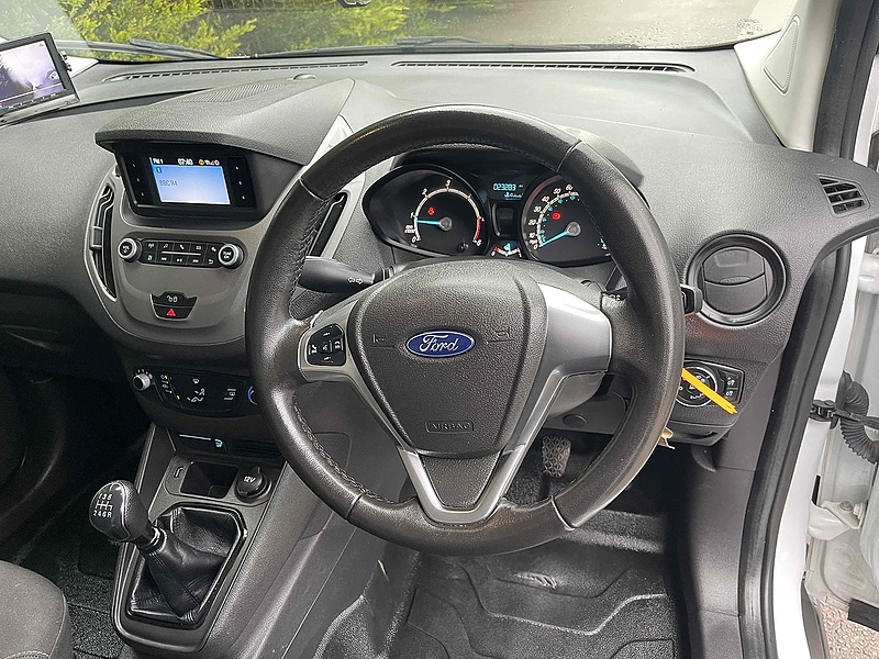 Ford 1.5LTDCi Trend SWB PANEL VAN WHITE - EURO 6