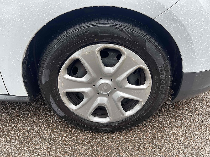 Ford 1.5LTDCi Trend SWB PANEL VAN WHITE - EURO 6