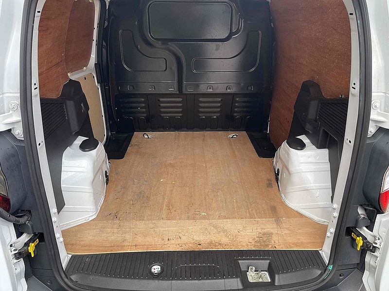 Ford 1.5LTDCi Trend SWB PANEL VAN WHITE - EURO 6