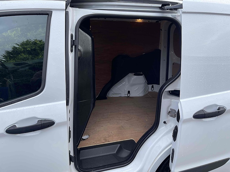 Ford 1.5LTDCi Trend SWB PANEL VAN WHITE - EURO 6