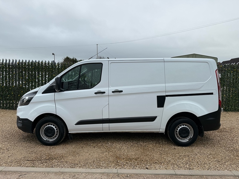 Ford 300 2.0 EcoBlue Leader SWB PANEL VAN L1 -