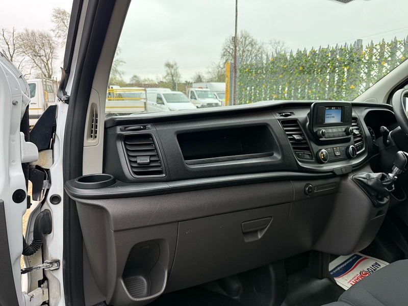 Ford 300 2.0 EcoBlue Leader SWB PANEL VAN L1 -