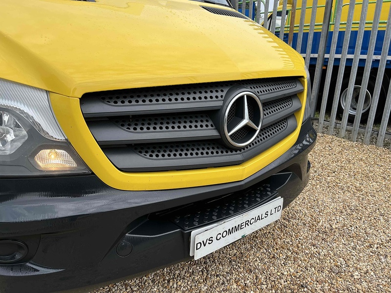 Mercedes-Benz 313 2.1 CDI LWB Luton Van - Tail Lift