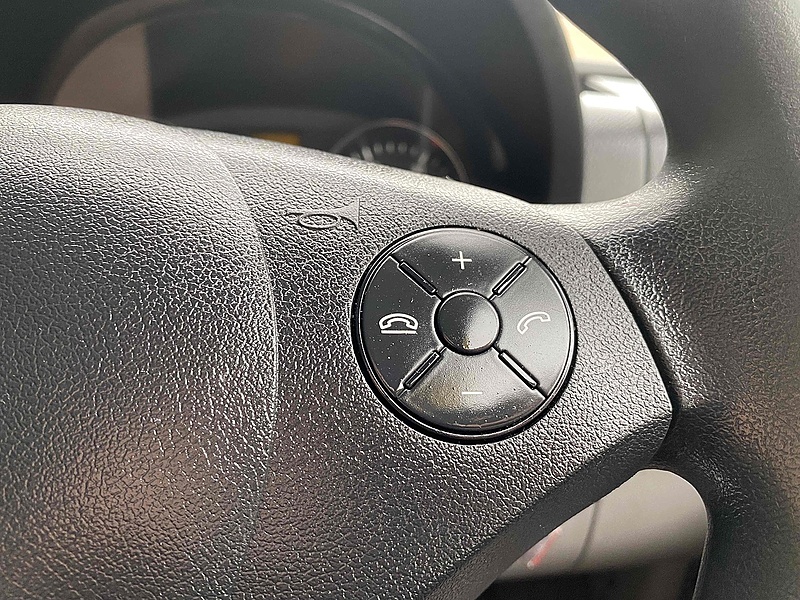 Mercedes-Benz 313 2.1 CDI LWB LUTON VAN TAIL LIFT - YELLOW