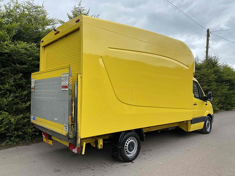 Mercedes-Benz 313 2.1 CDI LWB LUTON VAN TAIL LIFT - YELLOW