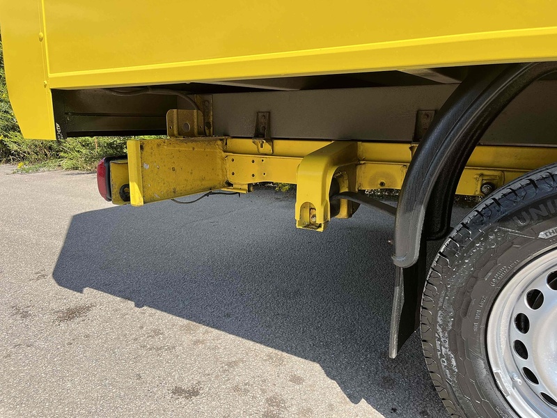 Mercedes-Benz 2.1 313 CDI LWB LUTON VAN TAIL LIFT - YELLOW